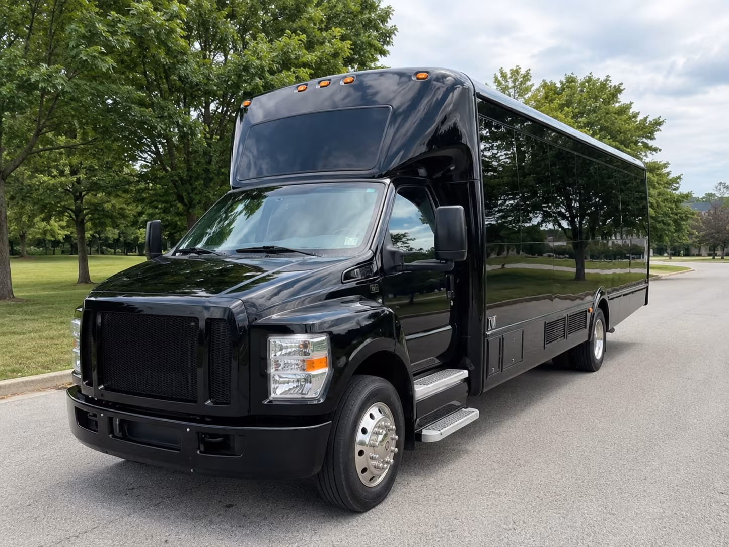 elementary school field trip buses in lake forest