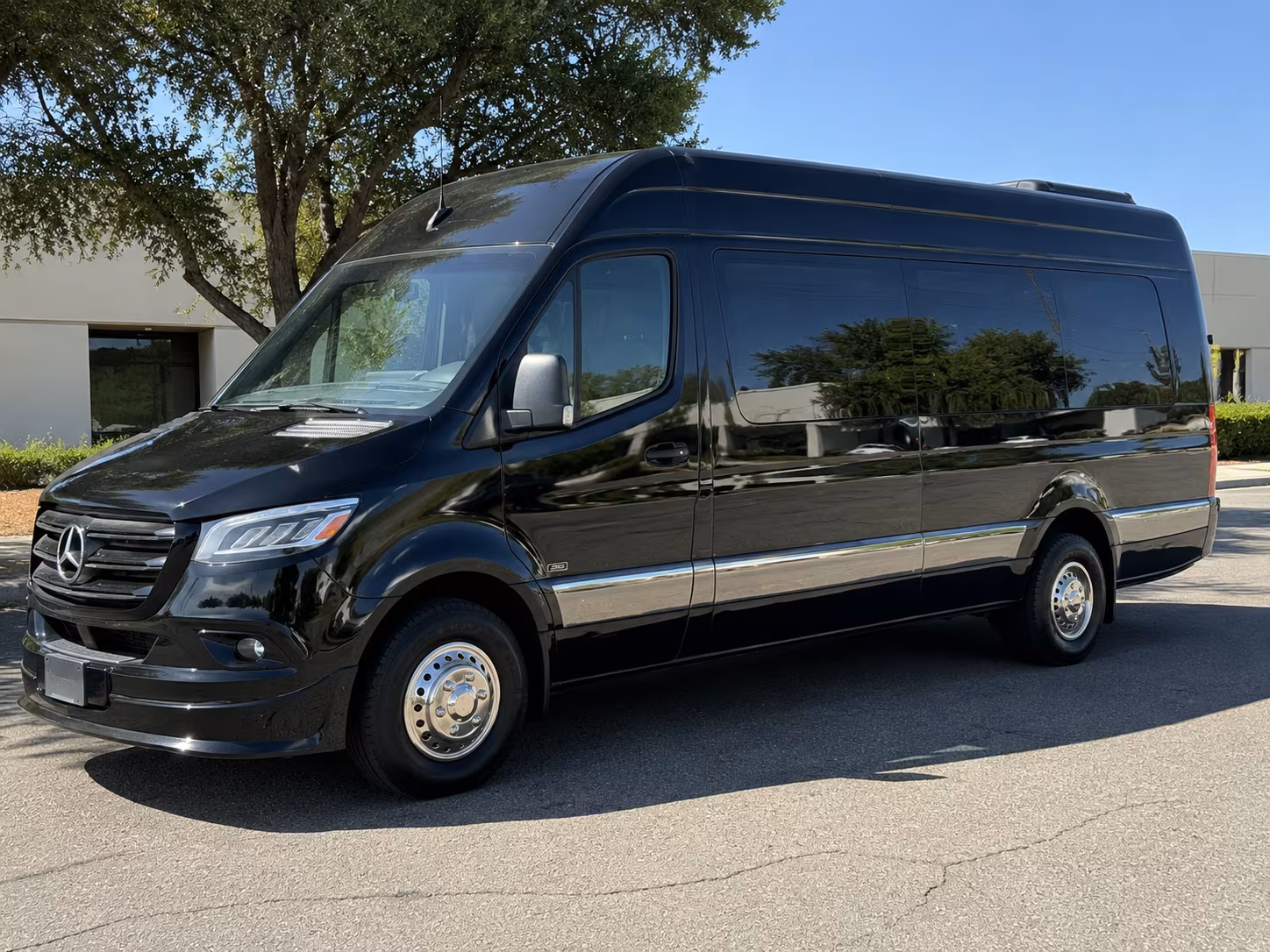 find and book transportation for your next concert or music festival 3