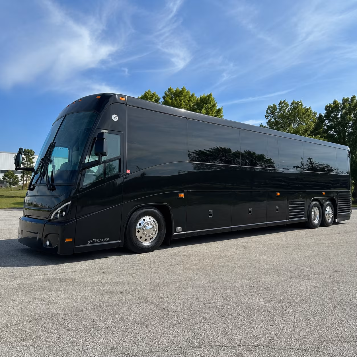 lake forest 47 passenger charter bus