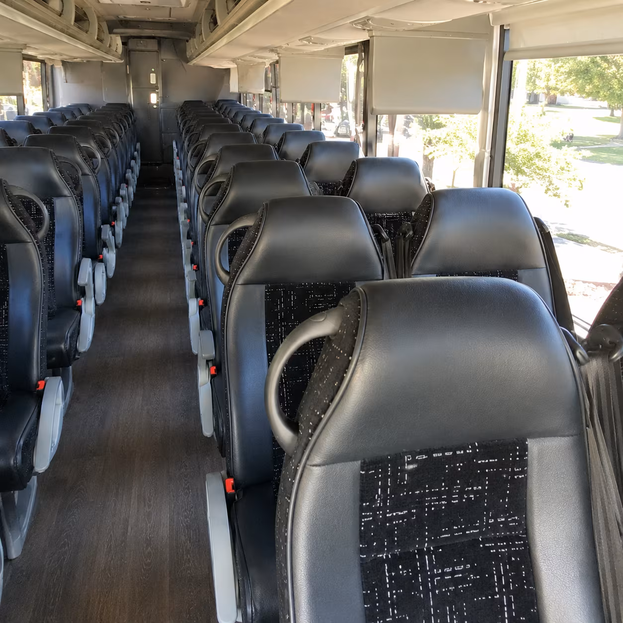 lake forest wedding charter bus rental